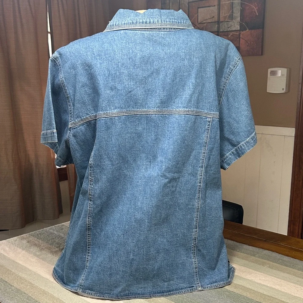 bill blass light blue denim zip-front jacket/shirt- vintage - tags